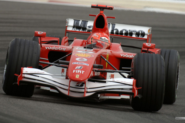 Ferrari-F1-bolid-9374